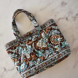 Vera Bradley Java Blue Quilted Handbag with Toggle Closure